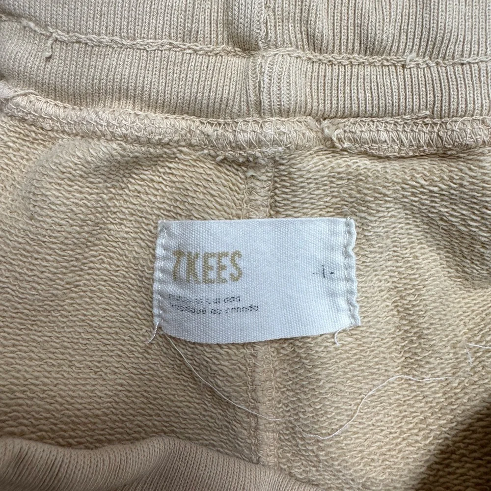 TKEES Core Jogger Latte 1/S
